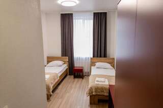 Отель Park Hotel Astravyets Двухместный номер с 2 отдельными кроватями-1